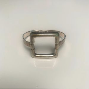Sterling Silver 925 Striking Buckle Design Bracelet